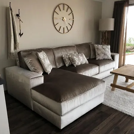 Exclusief Chalet ***** Markermeer Chalet